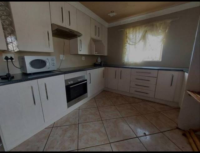 3 BEDROOM PROPERTY TO RENT IN DANVILLE